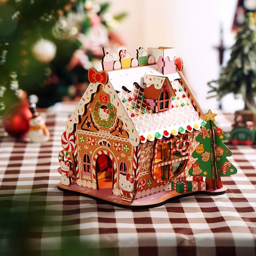 Hello Kitty Gingerbread House