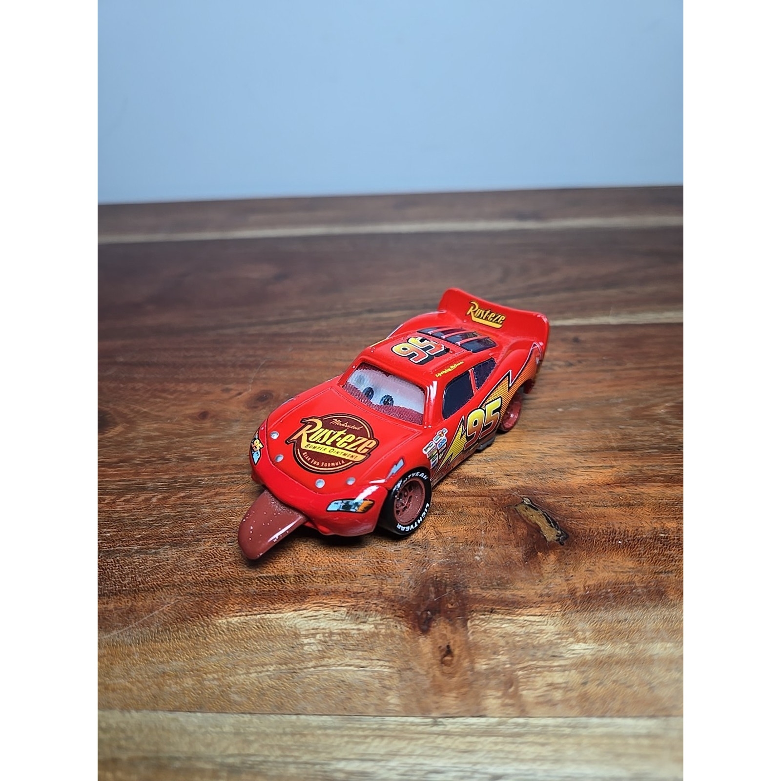 Disney Cars Lightning McQueen Mattel Tongue Out Tongue Out W Lenticular Eyes