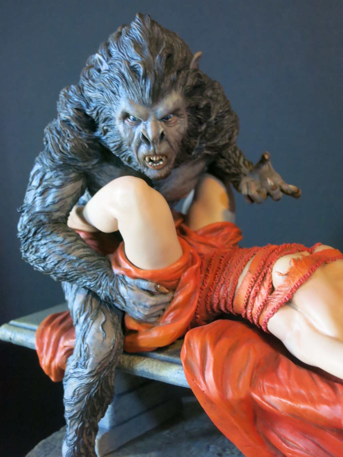 Dracula Wolf Lucy Cellar Cast